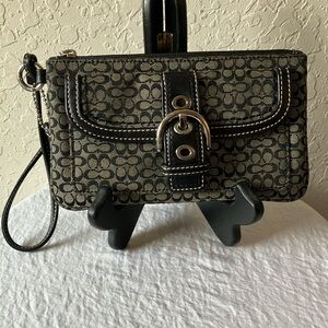 Coach: Black & Gray Signature Wristlet/Clutch- Silver Tone